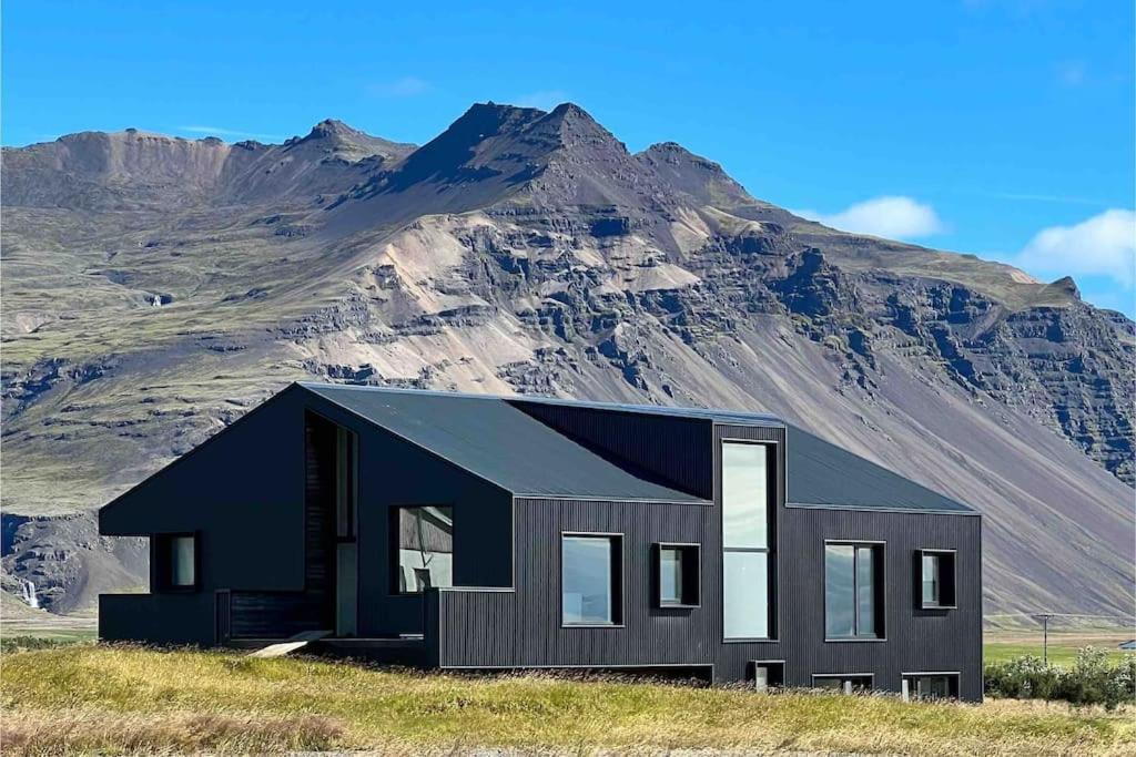 The Blackhouse Höfn Exterior foto